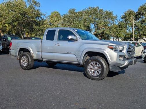 2017 Toyota Tacoma SR5