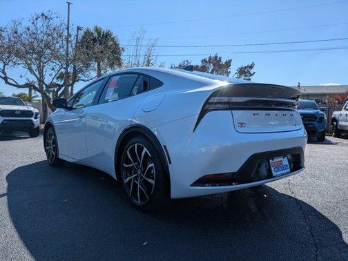 2026 Toyota Prius Plug-In Hybrid XSE