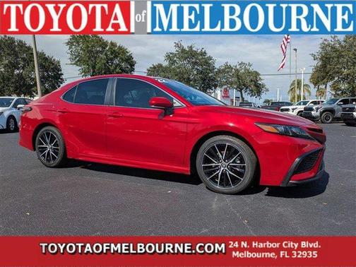 2022 Toyota Camry SE
