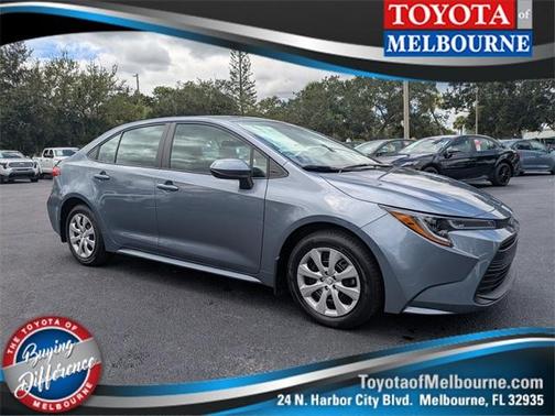 2025 Toyota Corolla LE