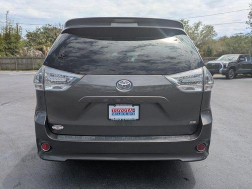 Predawn Gray Mica 2011 Toyota Sienna SE
