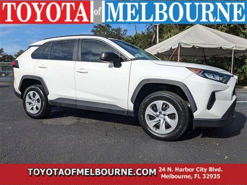 2020 Toyota RAV4 LE