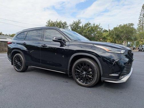 2023 Toyota Highlander XSE