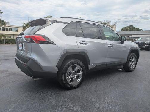 Silver Sky 2025 Toyota RAV4 Hybrid LE