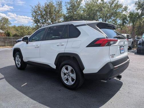 Super White 2020 Toyota RAV4 XLE