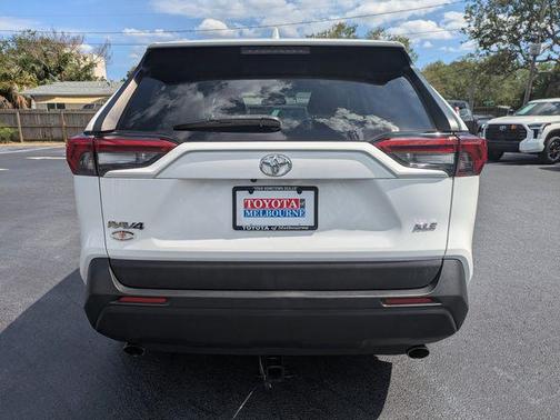 Super White 2020 Toyota RAV4 XLE