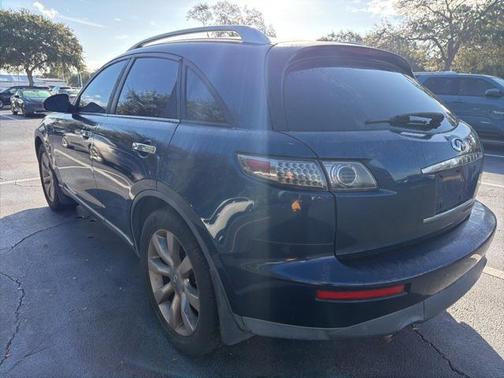 2005 INFINITI FX35 Base