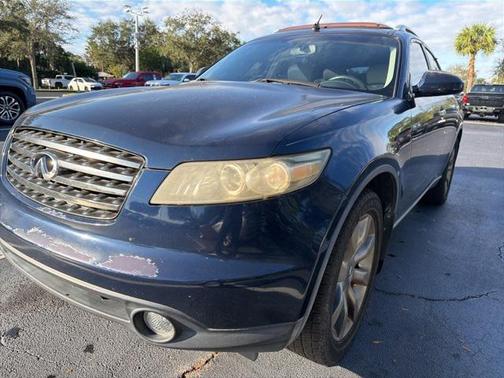 2005 INFINITI FX35 Base