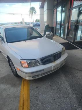 2004 Hyundai XG350