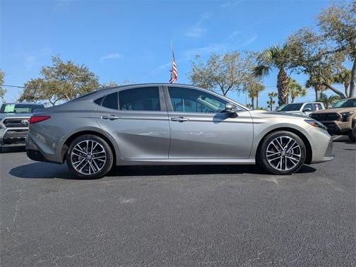 2025 Toyota Camry XLE