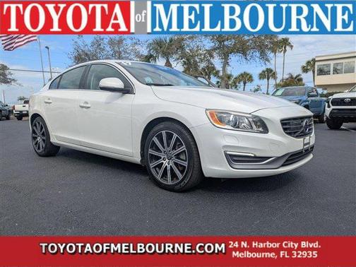2017 Volvo S60 Inscription T5 Platinum