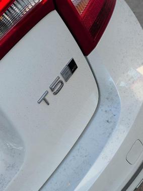 2017 Volvo S60 Inscription T5 Platinum