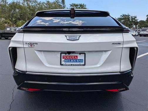 2024 Cadillac LYRIQ Tech