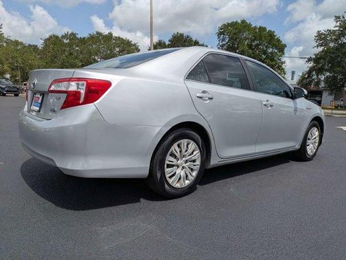 2012 Toyota Camry Hybrid LE