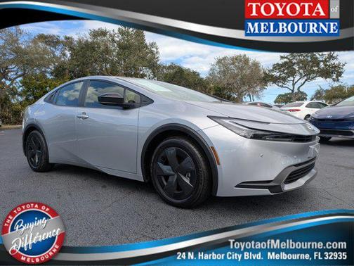 2026 Toyota Prius Plug-In Hybrid SE