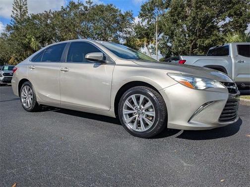 2017 Toyota Camry XLE