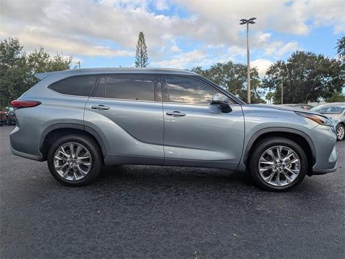 2021 Toyota Highlander Limited