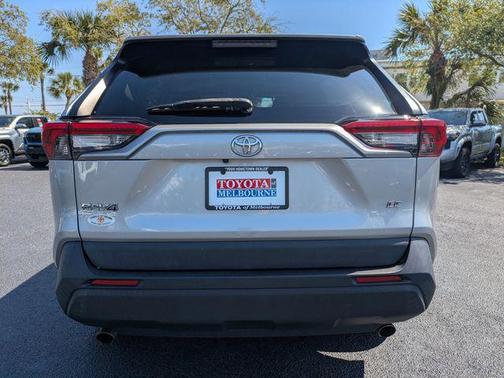 Magnetic Gray Metallic 2021 Toyota RAV4 LE