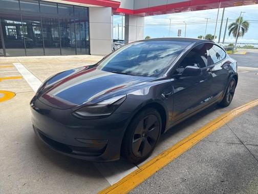 2022 Tesla Model 3 Base