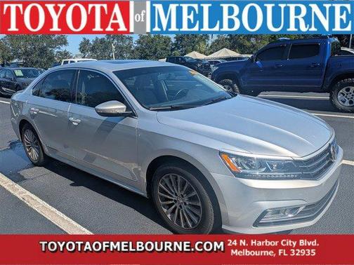 2016 Volkswagen Passat 1.8T SE