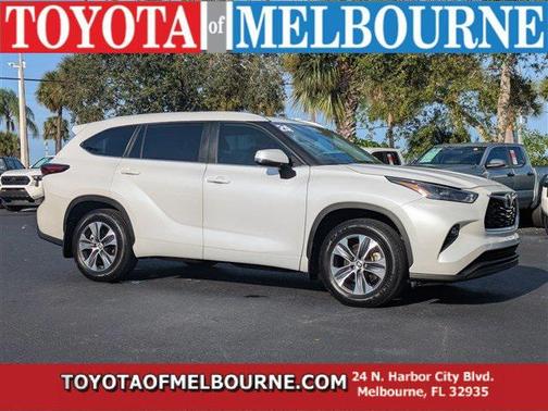 2024 Toyota Highlander XLE
