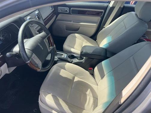 2007 Lincoln MKZ Base