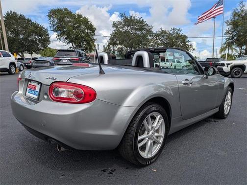 2009 Mazda MX-5 Miata Sport