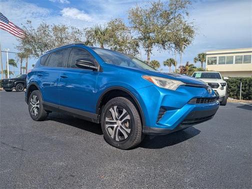 2016 Toyota RAV4 LE