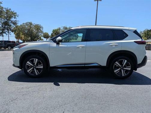 2021 Nissan Rogue SL