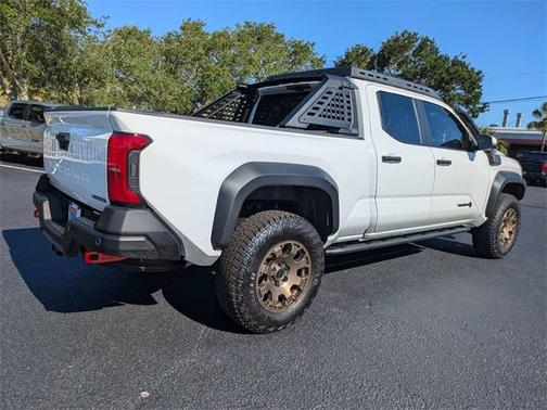 2025 Toyota Tacoma Hybrid TRAILHUNTER