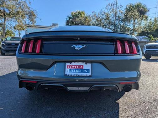 2016 Ford Mustang EcoBoost Premium