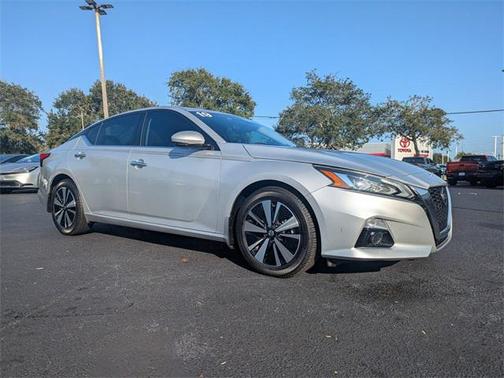 2019 Nissan Altima 2.5 SV
