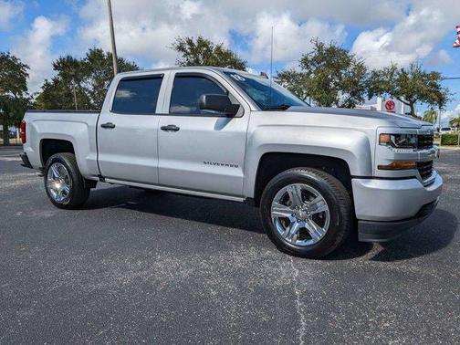 2018 Chevrolet Silverado 1500 Custom