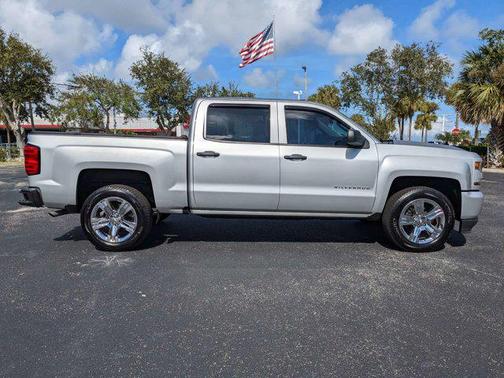 2018 Chevrolet Silverado 1500 Custom
