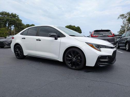 Super White 2021 Toyota Corolla SE