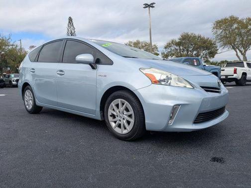 2014 Toyota Prius v Three