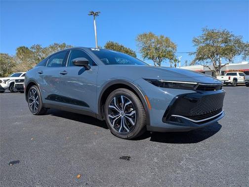 2025 Toyota Crown XLE