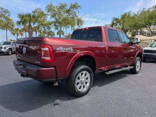 2022 RAM 2500 Laramie Crew Cab 4x4 6'4' Box