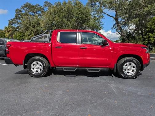 2022 Nissan Frontier S