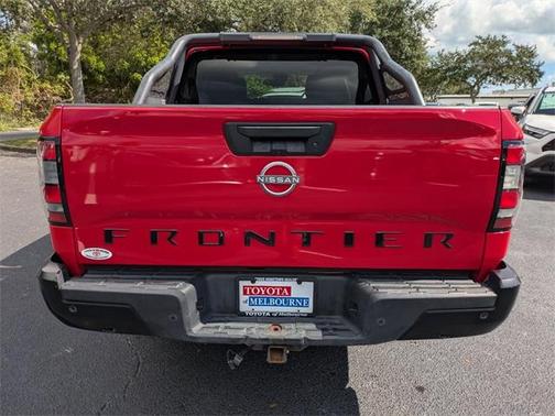 2022 Nissan Frontier S