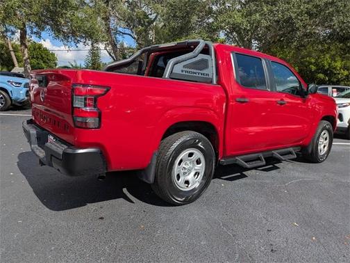 2022 Nissan Frontier S