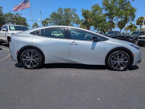 2025 Toyota Prius Limited