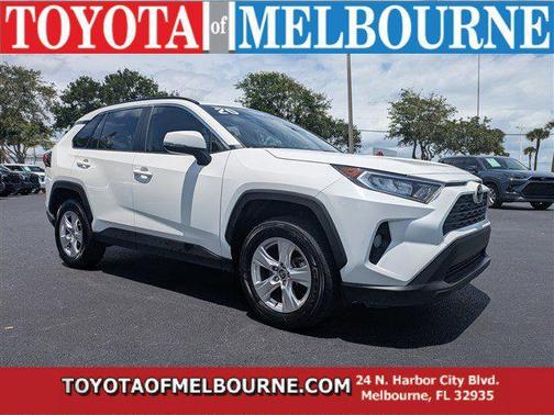 Super White 2020 Toyota RAV4 XLE