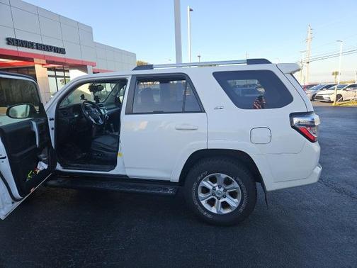 2019 Toyota 4Runner SR5