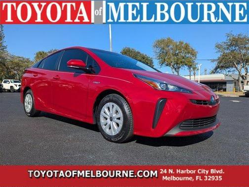 2019 Toyota Prius LE