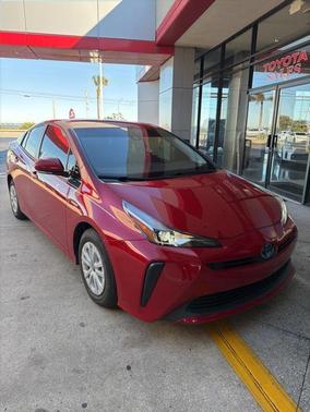2019 Toyota Prius LE