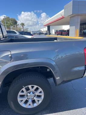 2017 Toyota Tacoma SR5