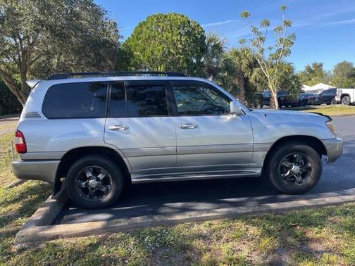 2006 Toyota Land Cruiser Base