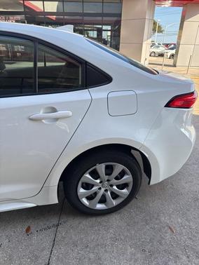 2024 Toyota Corolla Hybrid LE