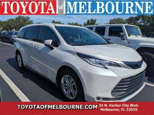 2024 Toyota Sienna Limited